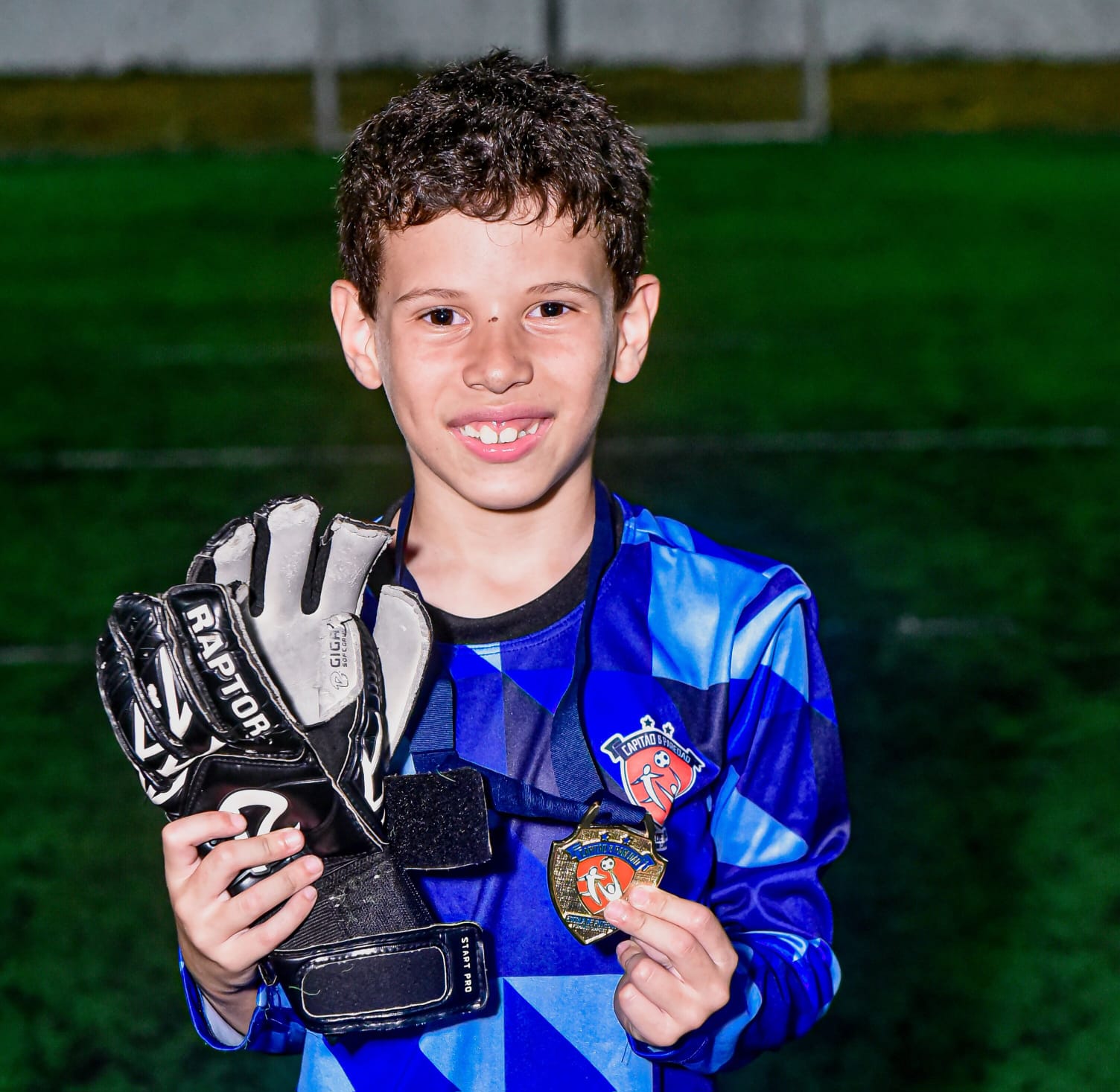 Idade certa criança ser goleiro
